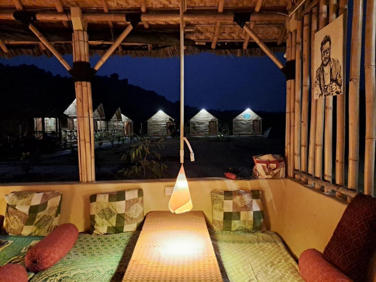 Rasta Cafe Resort Hampi Zewnętrze zdjęcie