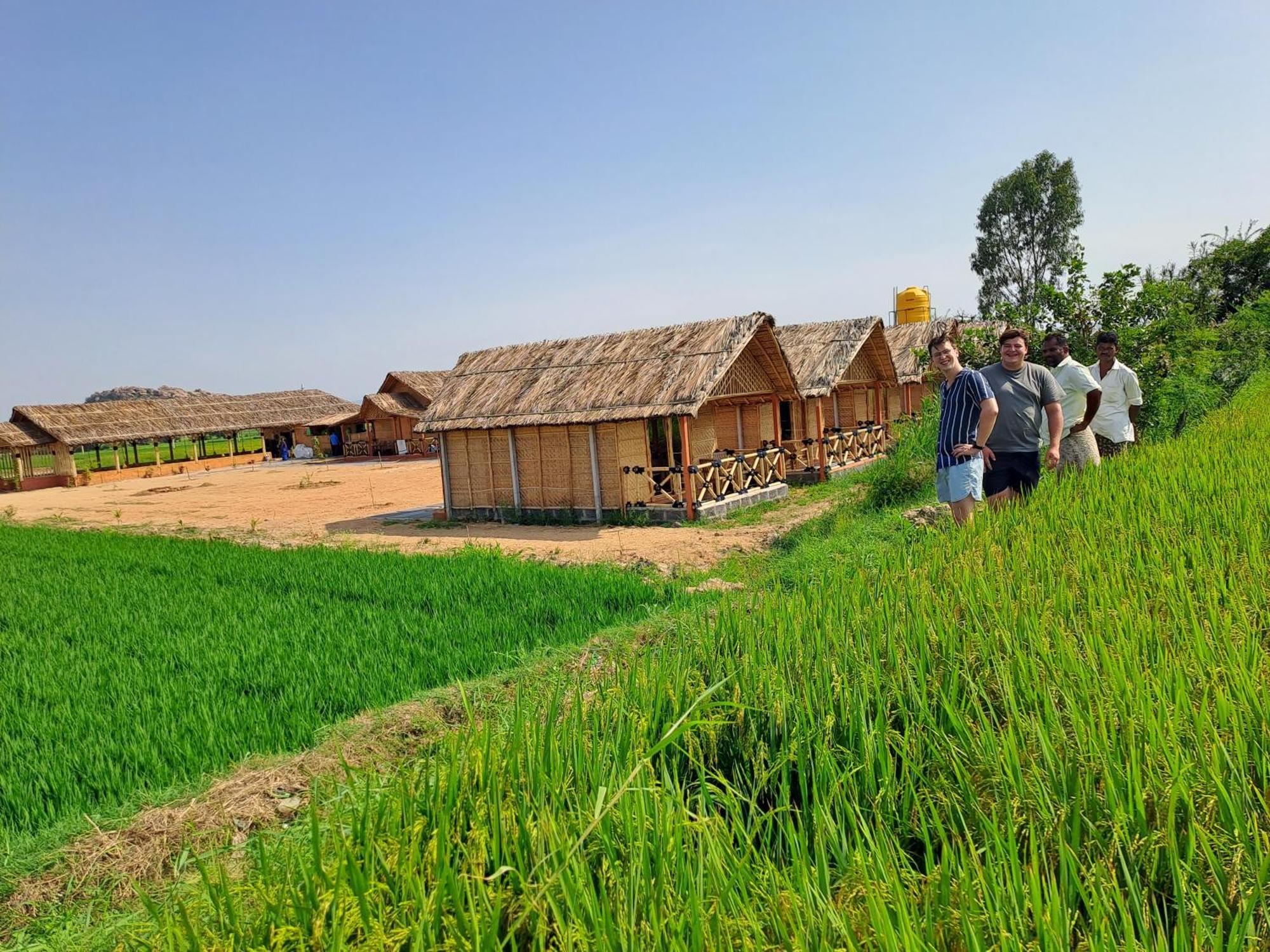 Rasta Cafe Resort Hampi Zewnętrze zdjęcie