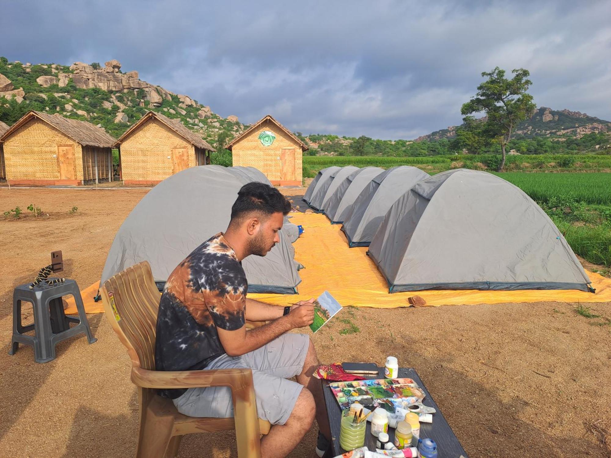 Rasta Cafe Resort Hampi Zewnętrze zdjęcie