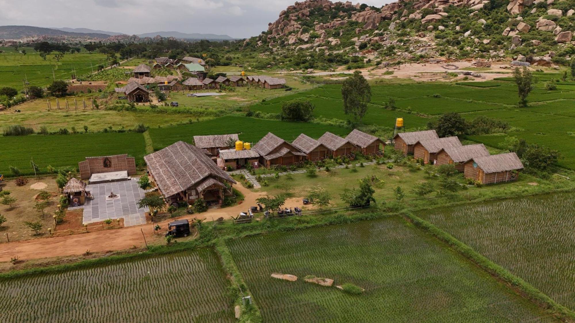 Rasta Cafe Resort Hampi Zewnętrze zdjęcie